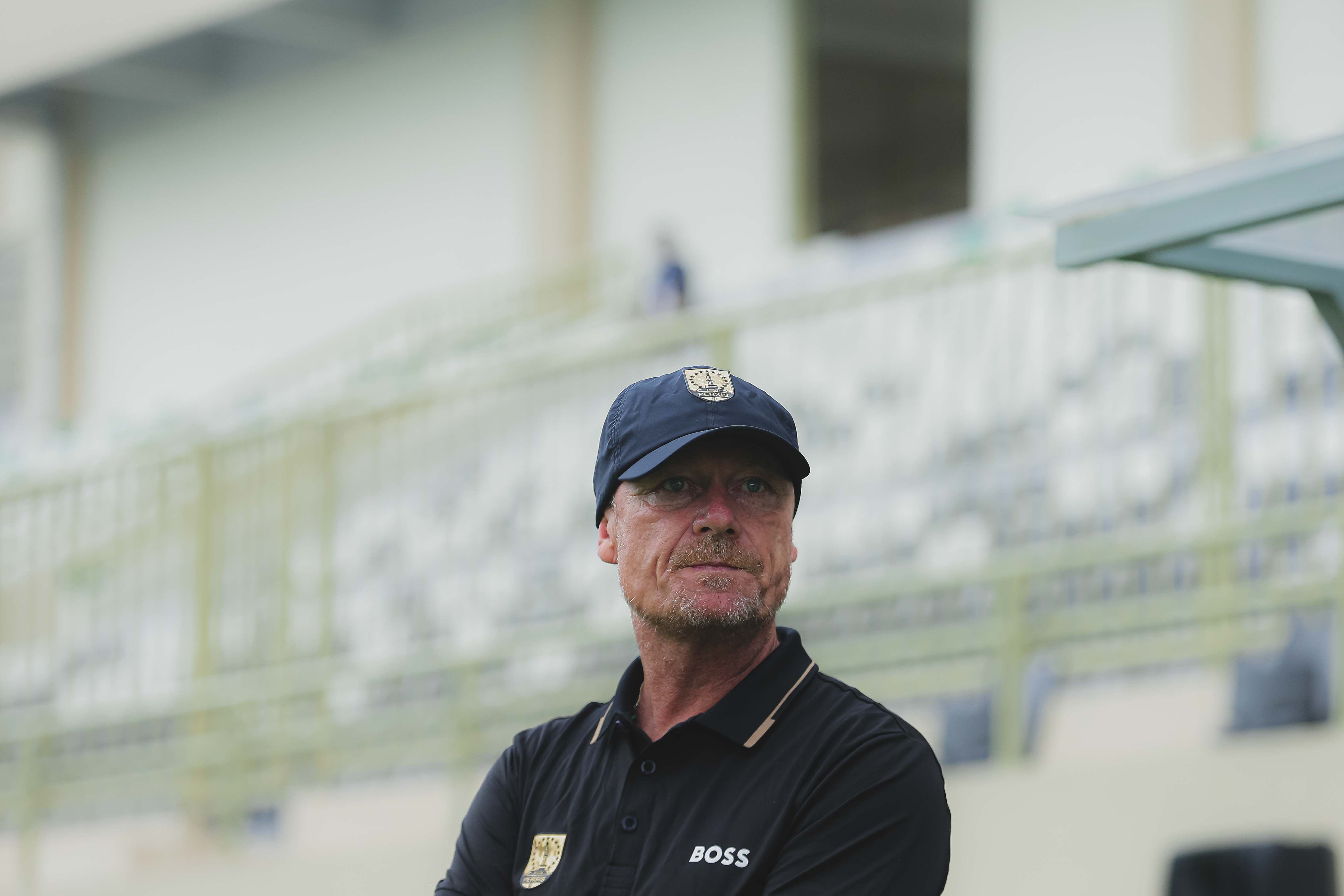 Peter de Roo pelatih Persis Solo.