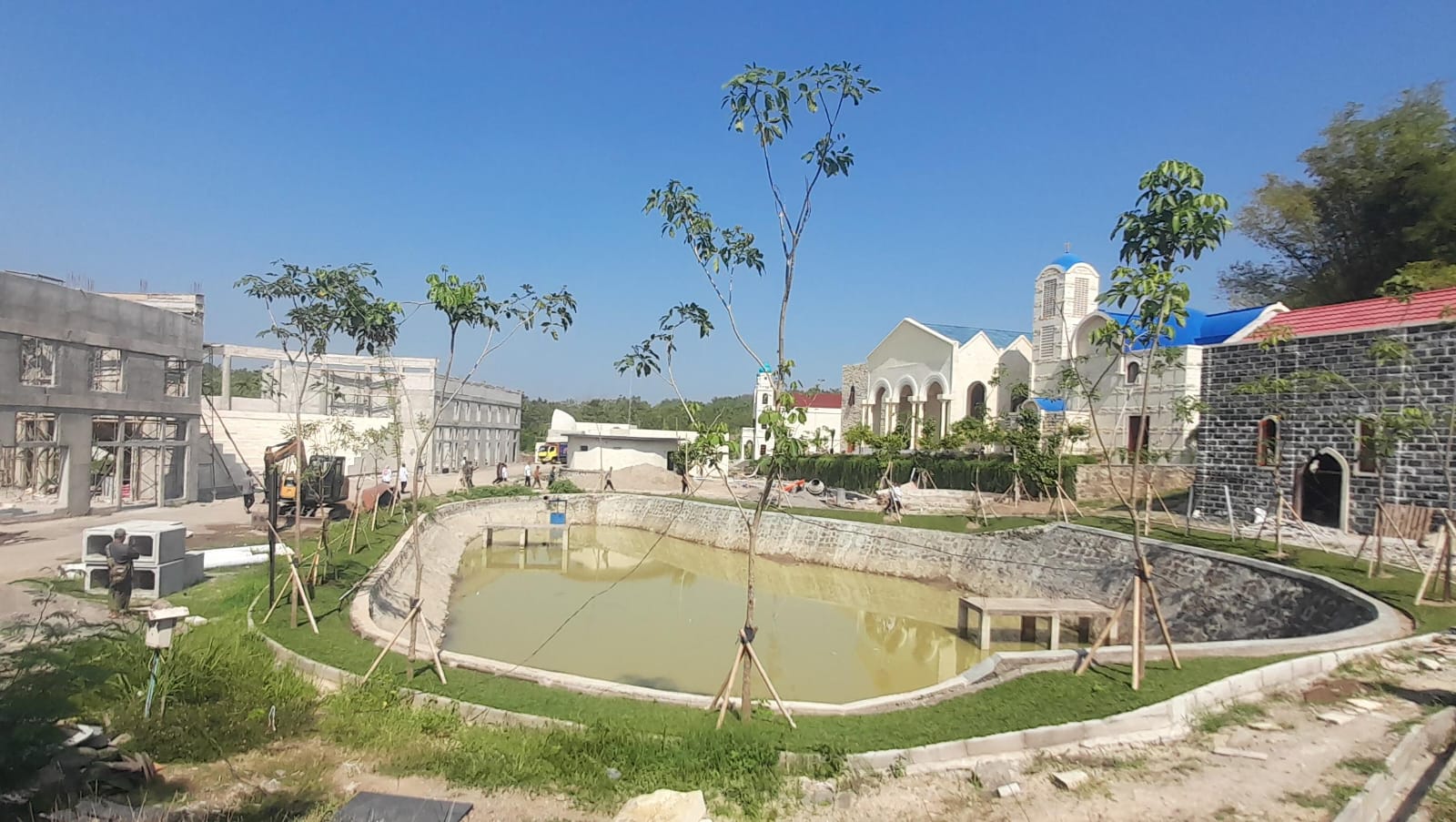 Suasana di Hollyland "Bukit Doa" di Gondangrejo. Bupati Karanganyar resmi menunda pembangunan Hollyland menunggu mediasi dan penyelesaian konflik sosial.