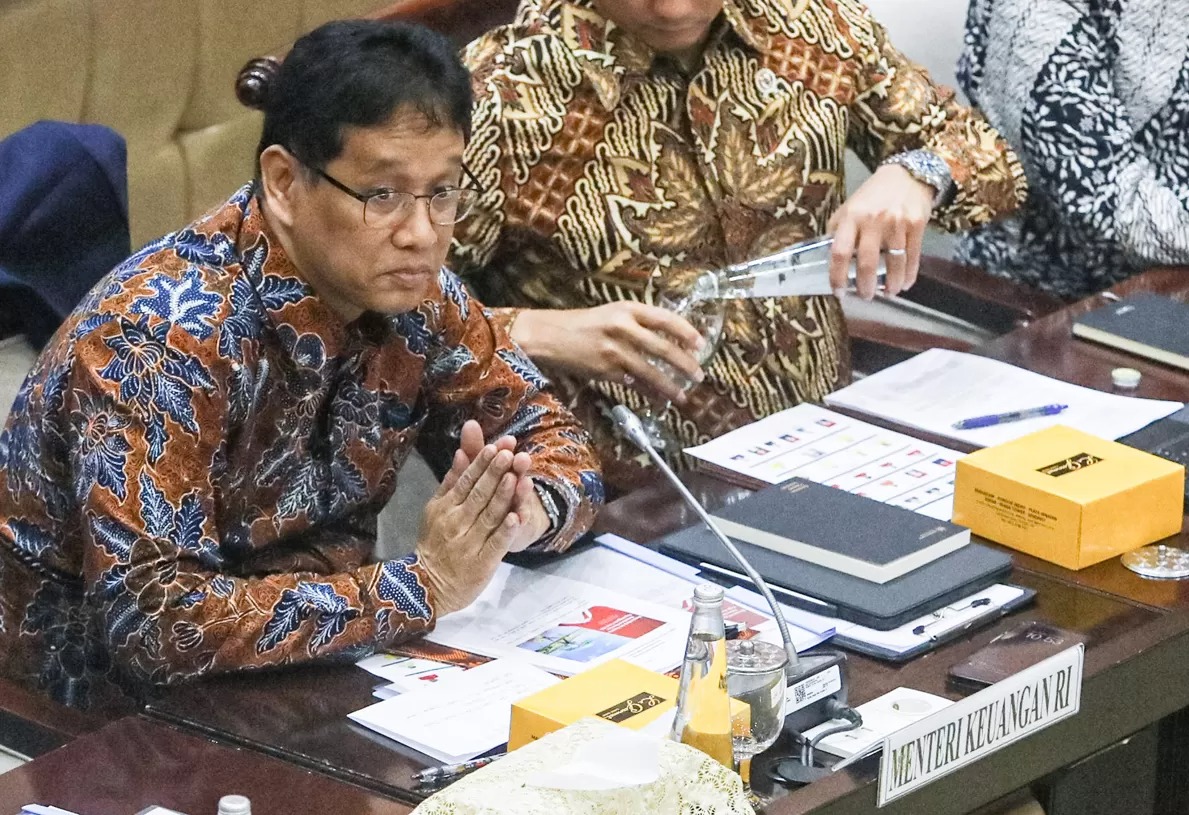 Menteri Keuangan Purbaya Yudhi Sadewa mengikuti rapat kerja dengan Komisi XI DPR di Kompleks Parlemen, Senayan, Jakarta, Rabu (10/9/2025).
