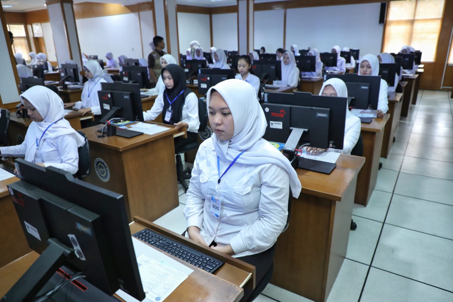 Ilustrasi CPNS - Apa itu skema single salary?