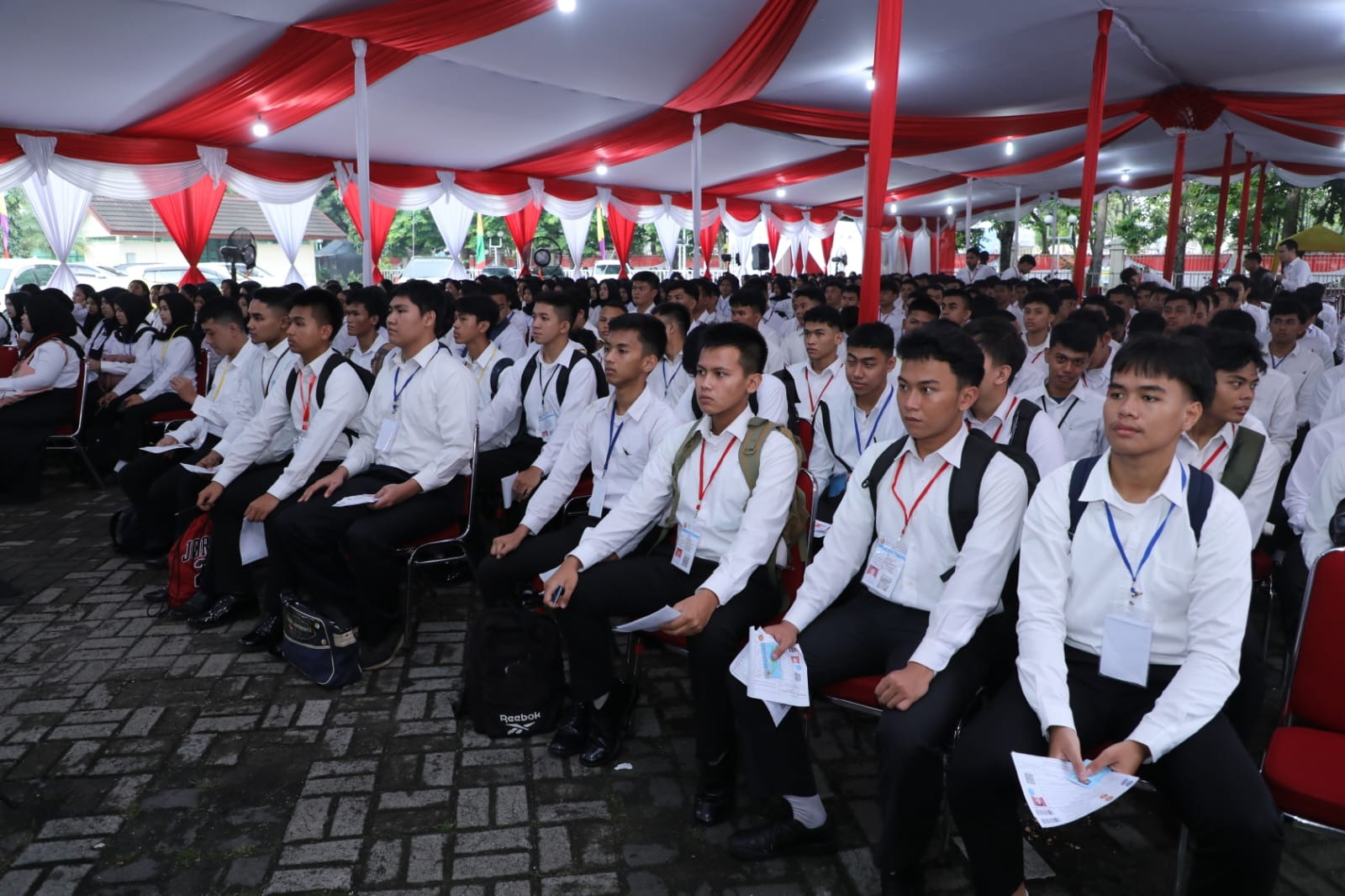 Ilustrasi peserta CPNS - Lowongan seleksi CPNS untuk lulusan SMA/SMK.
