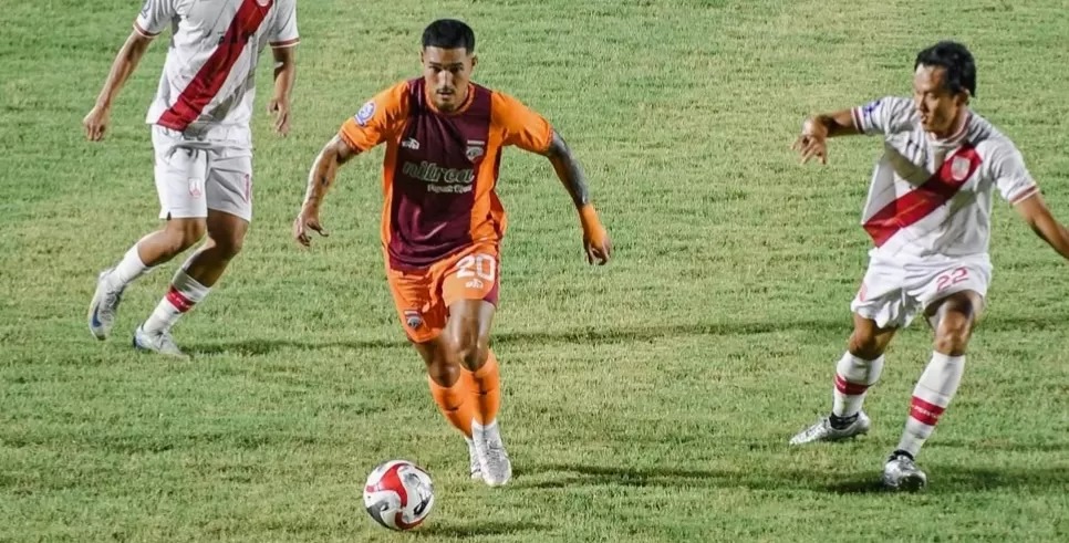 Borneo FC Samarinda melanjutkan tren positifnya dengan meraih kemenangan kelima secara beruntun usai mengalahkan Persis Solo.