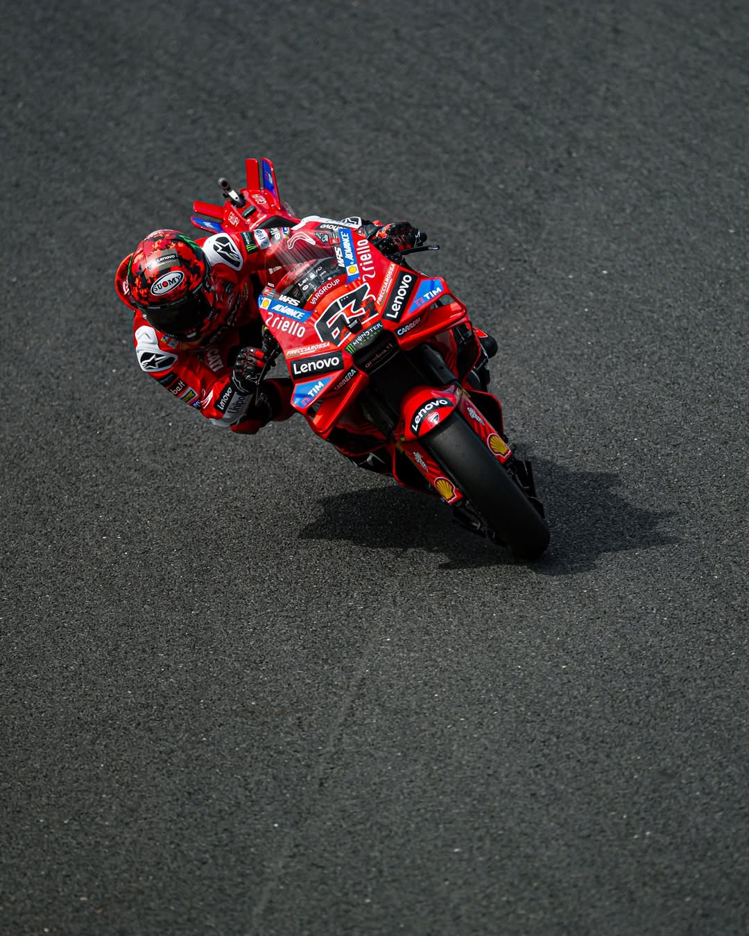 Fracesco Bagnaia di MotoGP Jepang 2025 yang berlokasi di Mobility Resort Motegi, Sabtu (27/9).
