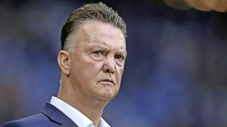 Louis van Gaal dikabarkan gagal merapat ke Timnas Indonesia.