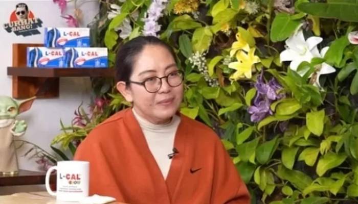 Sharon, ibunda Timothy Anugerah Saputra mahasiswa Universitas Udayana.