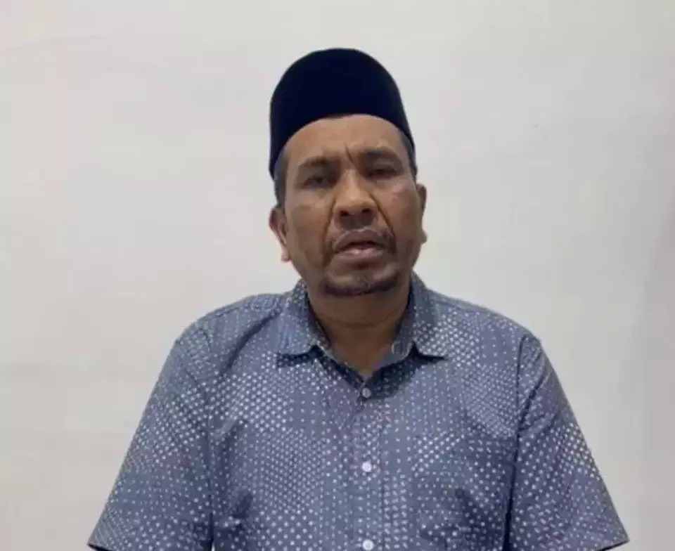 Wakil Bupati Pidie Jaya, Hasan Basri meminta maaf setelah videonya meninju petugas gizi viral di media sosial dan menuai kecaman publik.
