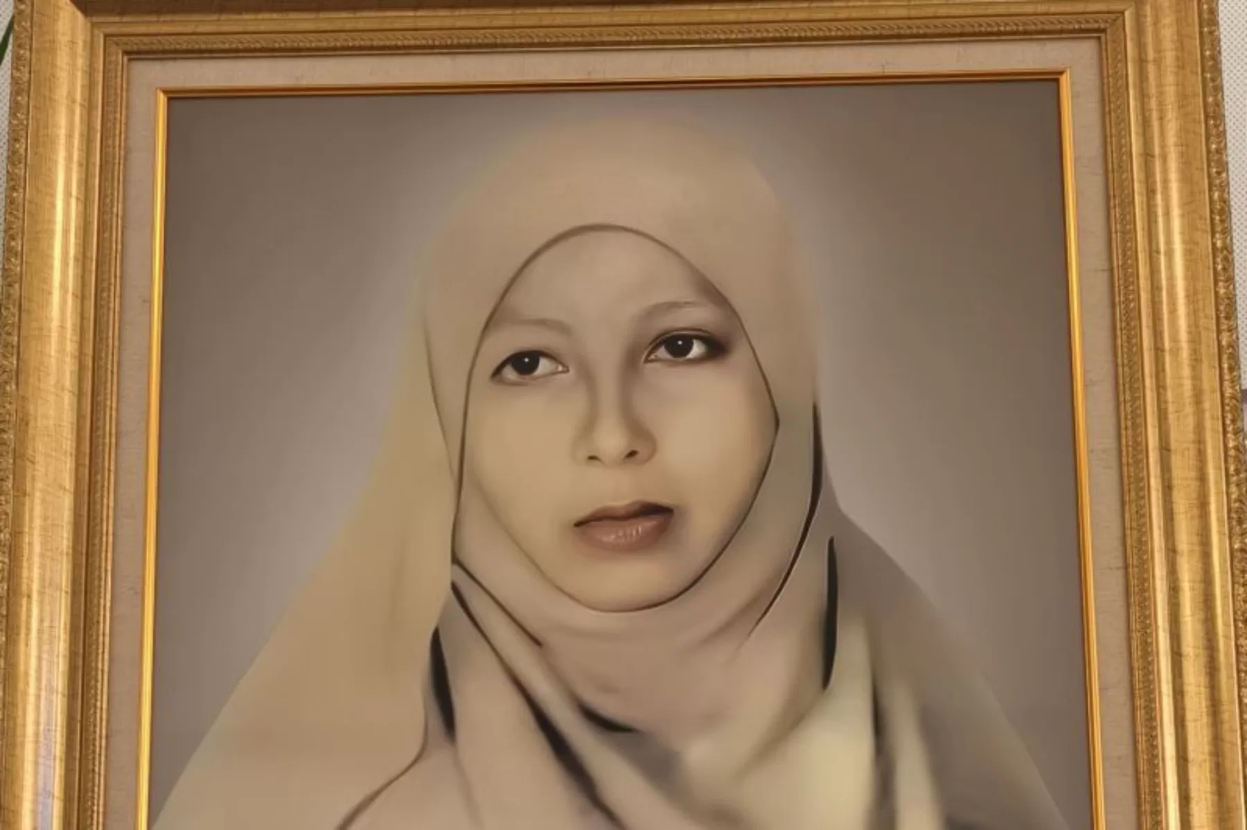 Rahmah El Yunusiyah ditetapkan sebagai pahlawan nasional asal Sumatera Barat, atas perjuangannya di bidang pendidikan perempuan.