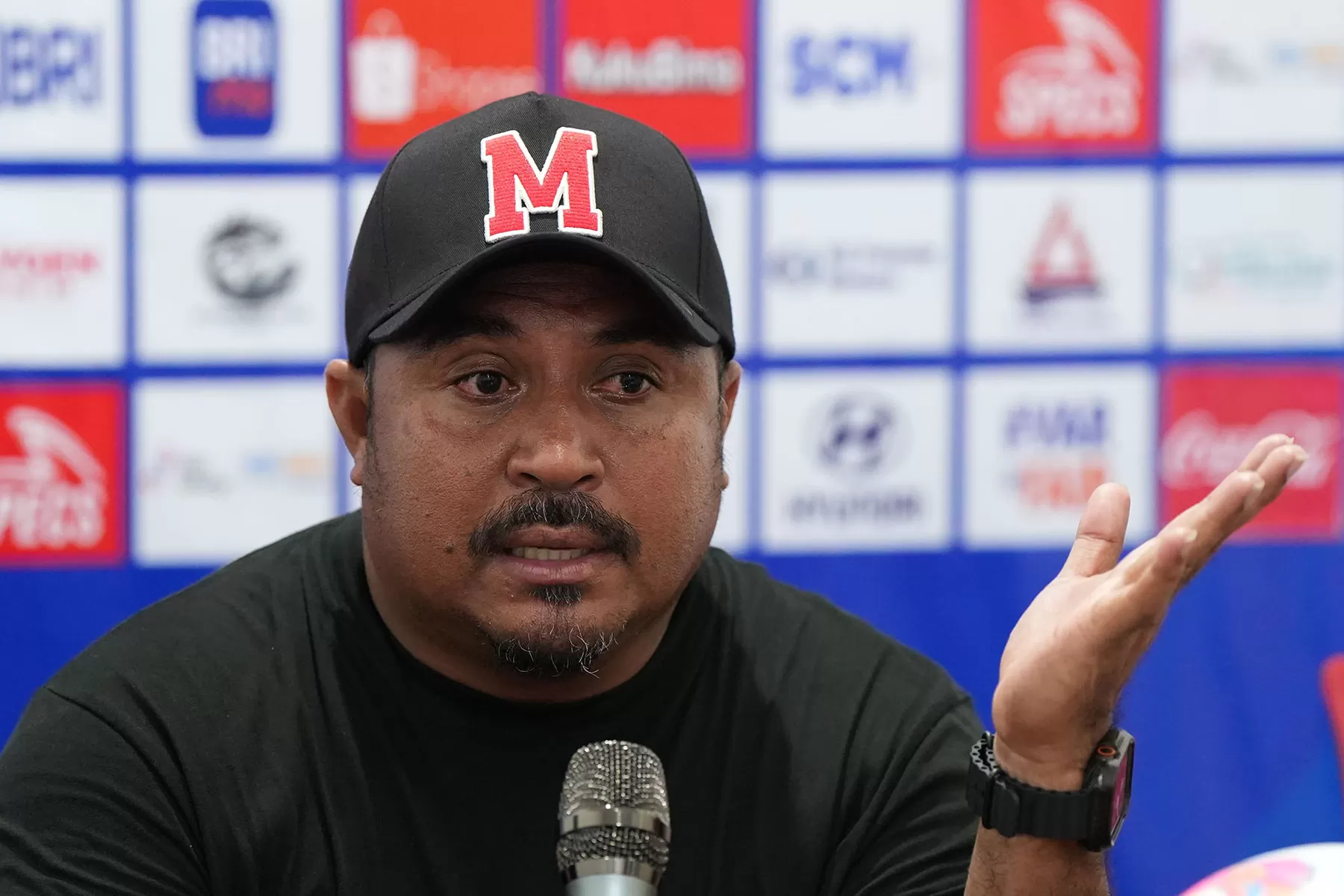 Imran Nahumarury resmi jadi pelatih Persela Lamongan.