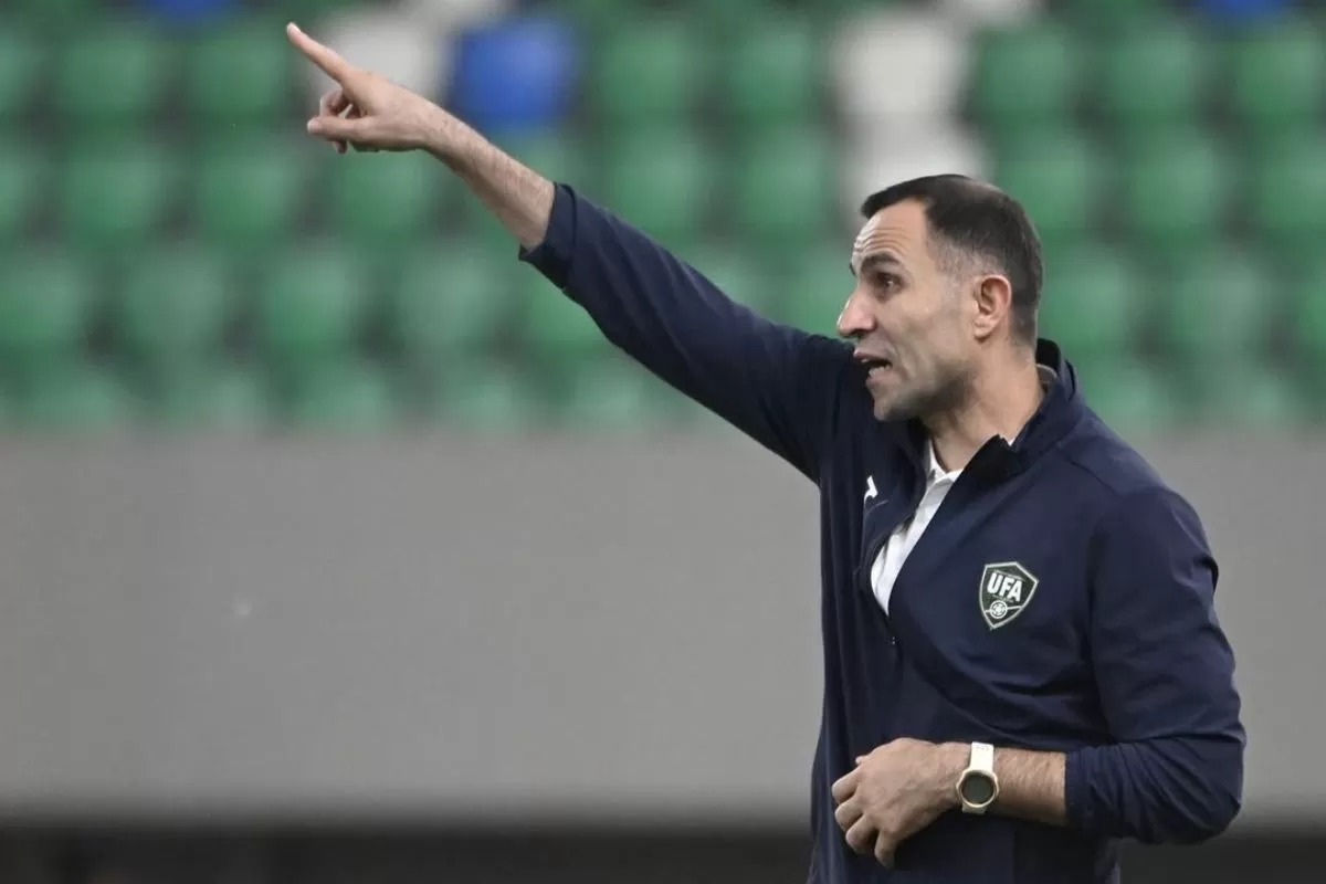 Timur Kapadze dikabarkan memasuki tahap akhir negosiasi jadi pelatih Timnas Indonesia.