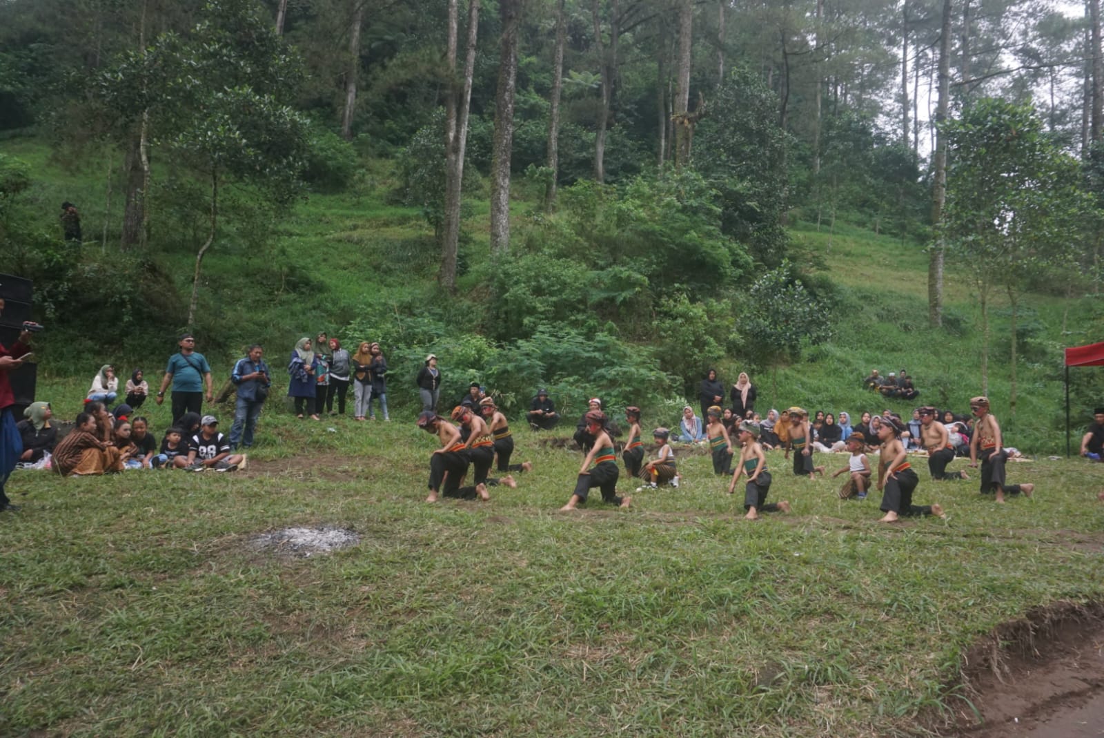 Jelajah Kampung Siluman di Sidorejo, Kemalang, Klaten juarai API Award 2025