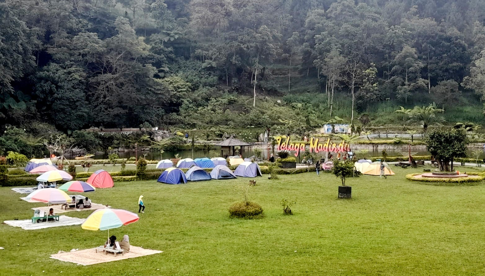 BUMDes Madirda Abadi Berjo memperketat sistem penerbitan dan pengawasan tiket masuk wisata Air Terjun Jumog dan Telaga Madirda.