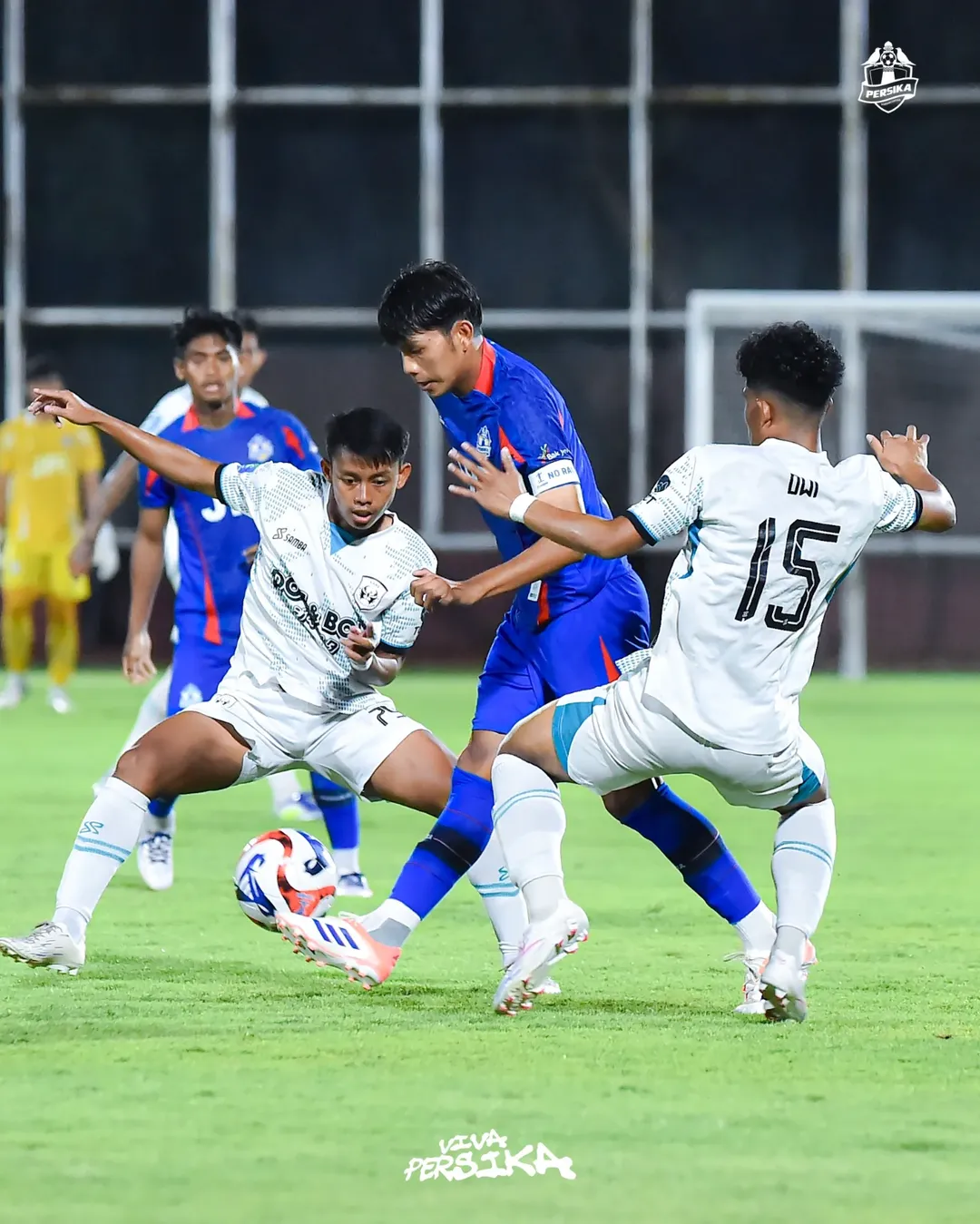 Persika Karanganyar vs Rans Nusantara FC.