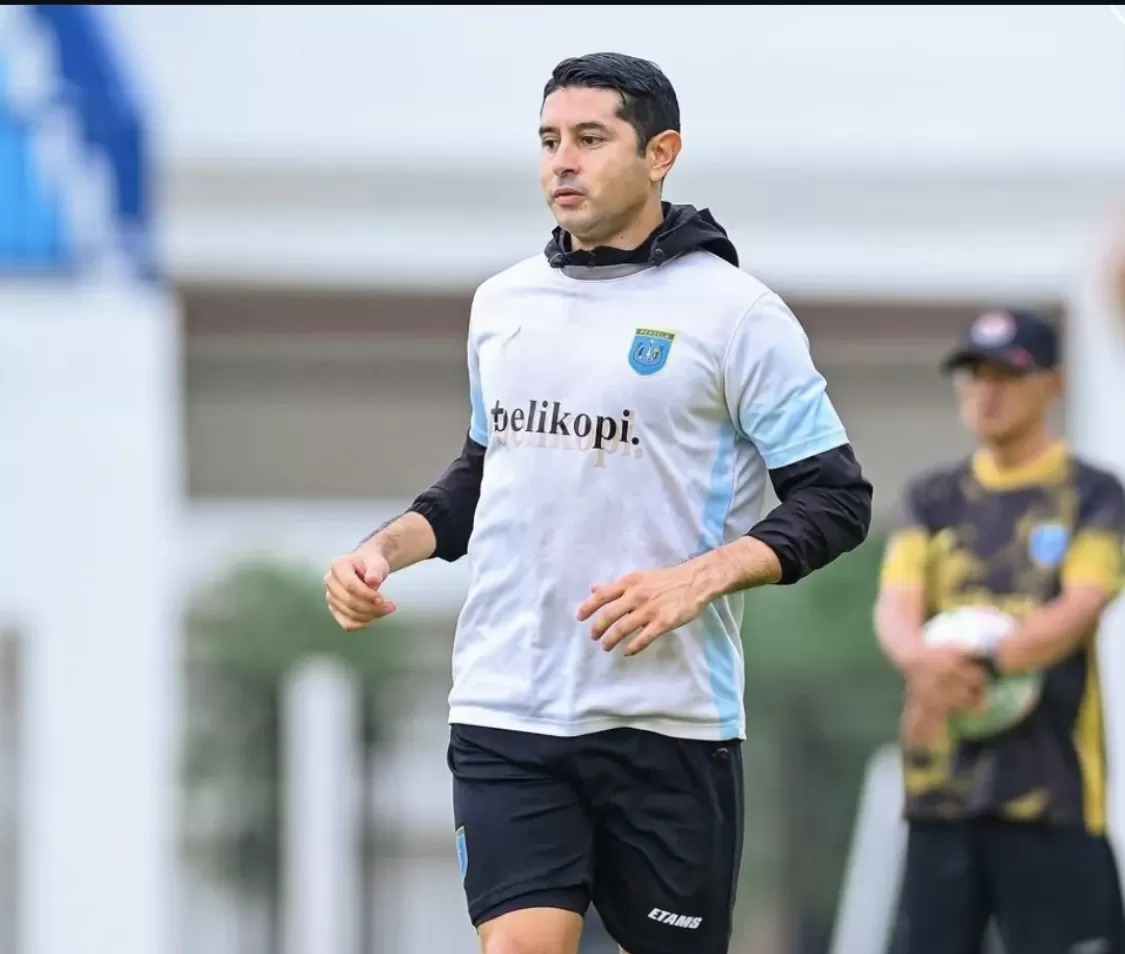 Esteban Vizcarra.