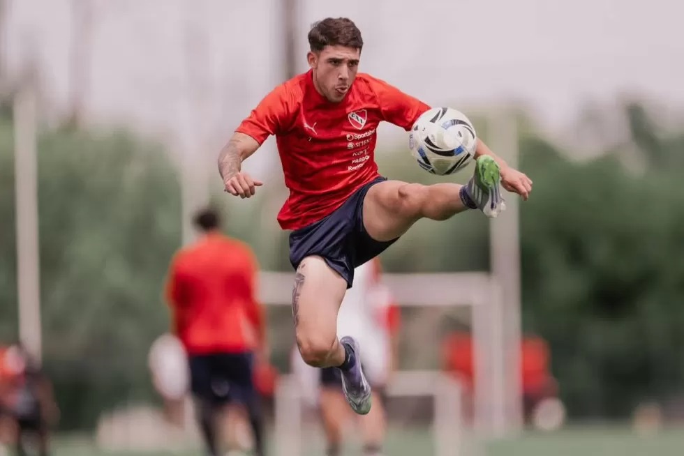 Profil Santiago Montiel yang telah diumumkan sebagai pemenang Puskas Award 2025, mengalahkan Rizky Ridho.