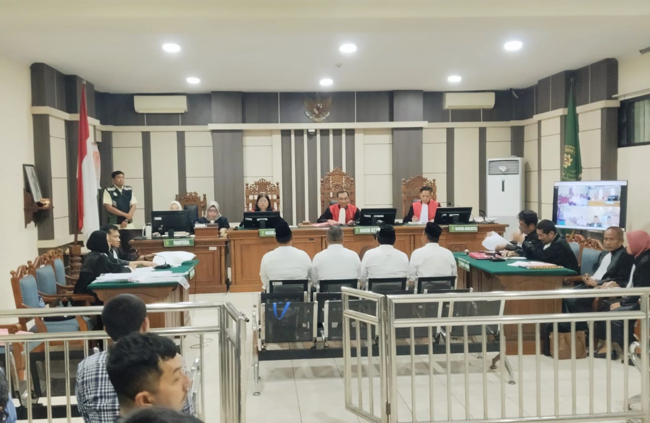 Proses Sidang kasus dugaan korupsi Masjid Agung yang di gelar oleh pengadilan tipikor Semarang.