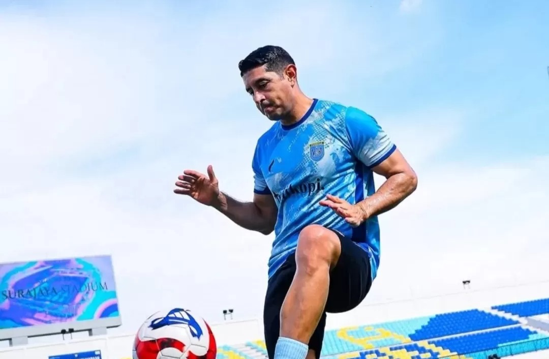 PSIS resmi perkenalkan Esteban Viscara.