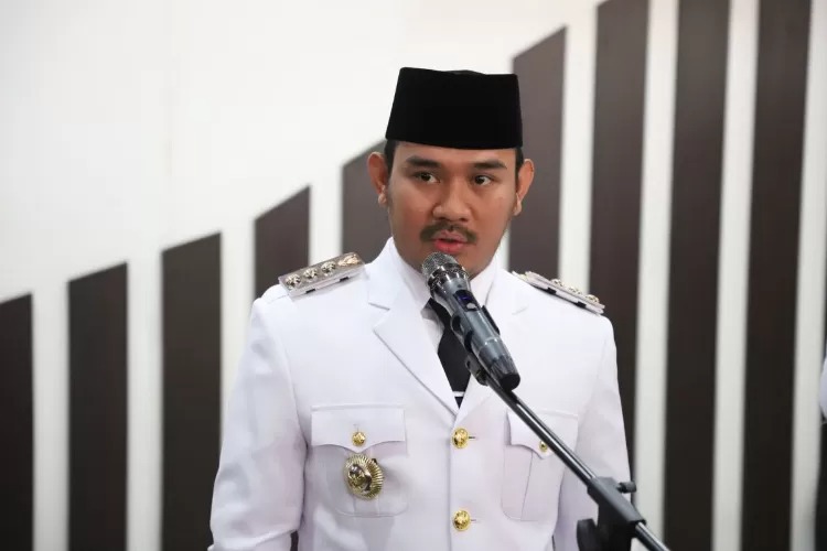 Bupati Bekasi Ade Kuswara Kunang.