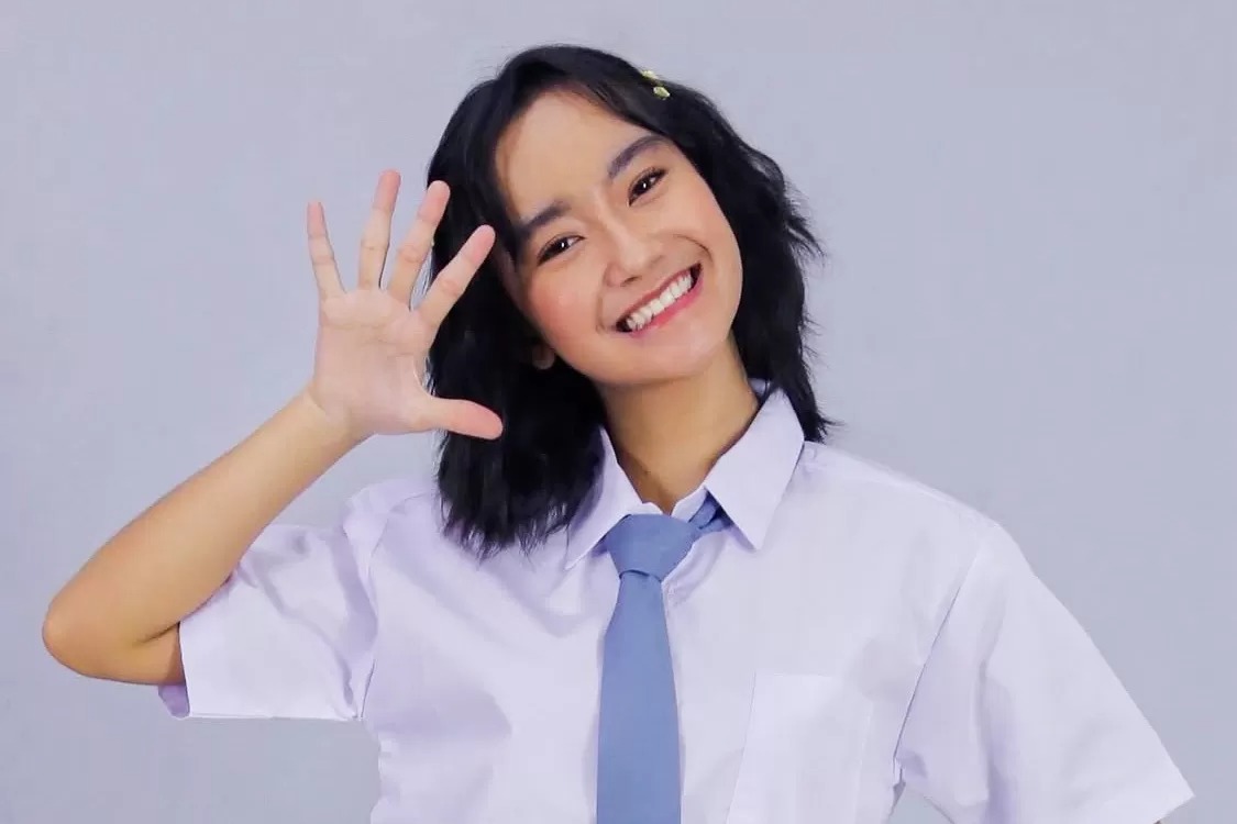Member JKT48 Freya Jayawardana yang kini diberi tugas baru sebagai Kapten JKT48 menggantikan Shania Gracia.