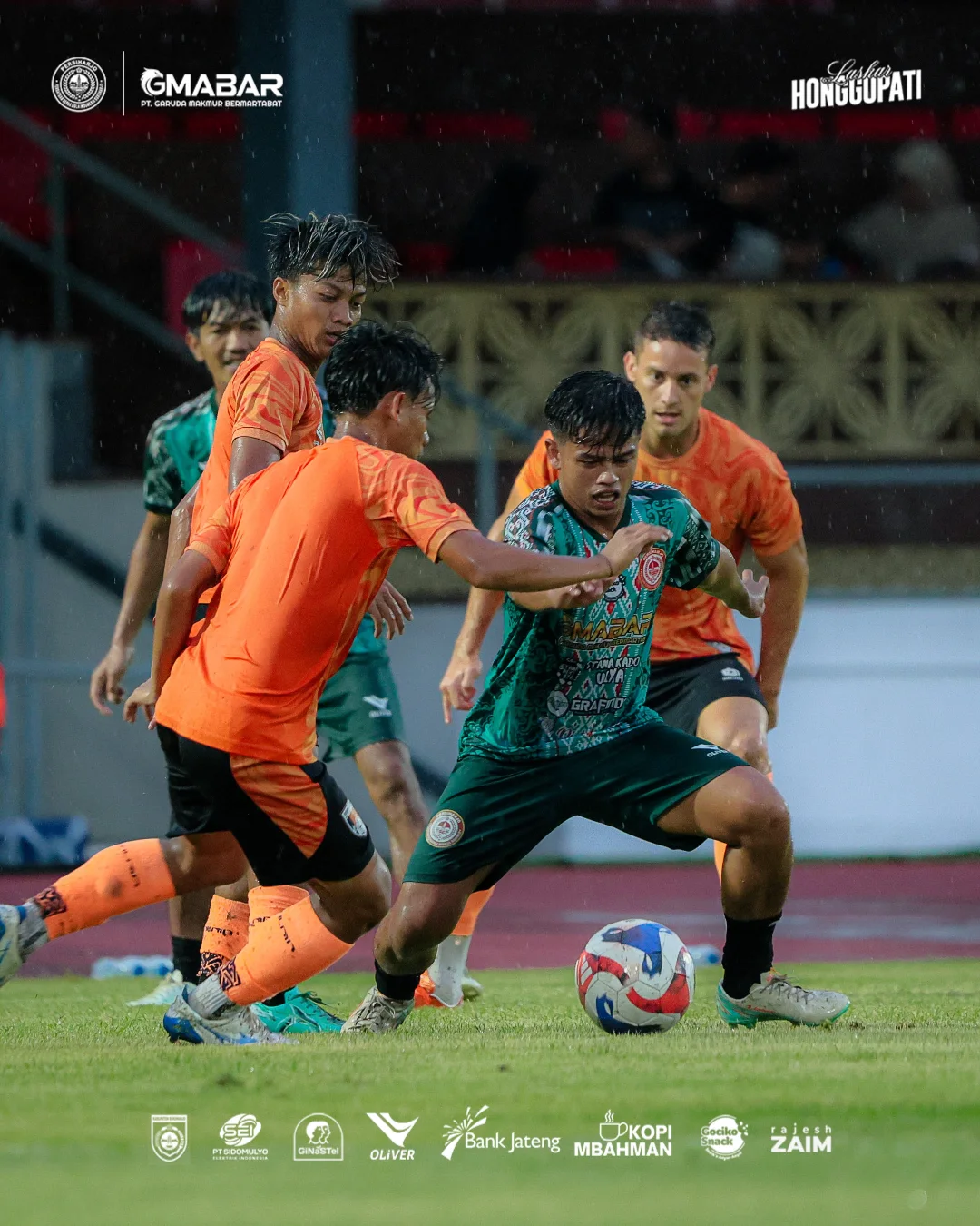 Laga uji coba Persiharjo Sukoharjo vs Kendal Tornado.