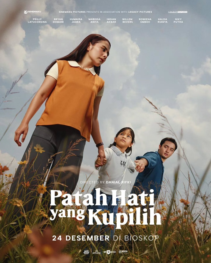 Umay Shahab mengaku senang bioskop dipenuhi film Indonesia meski film Patah Hati yang Kupilih minim layar.