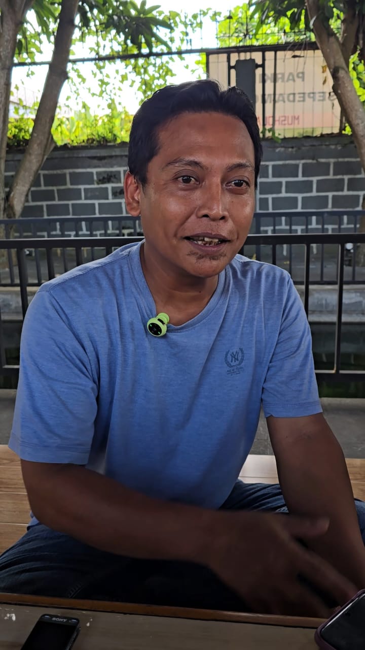 Pengelola Dapur MBG Banaran, Sragen, Aan Yuliatmoko memberikan klarifikasi.