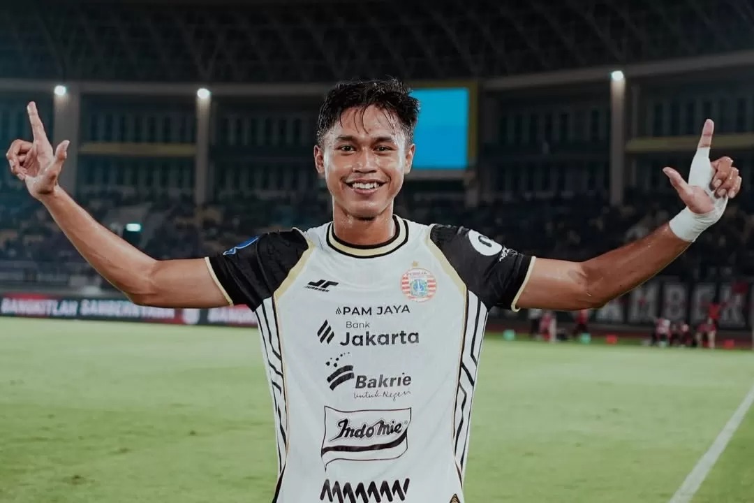 Bek kanan muda Persija, Alfriyanto Nico masuk radar Persis Solo.