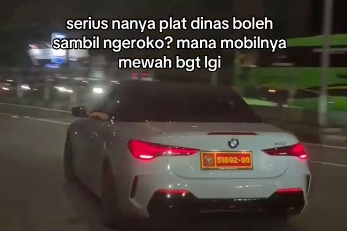Viral BMW putih berplat dinas. Kemhan pastikan plat palsu.