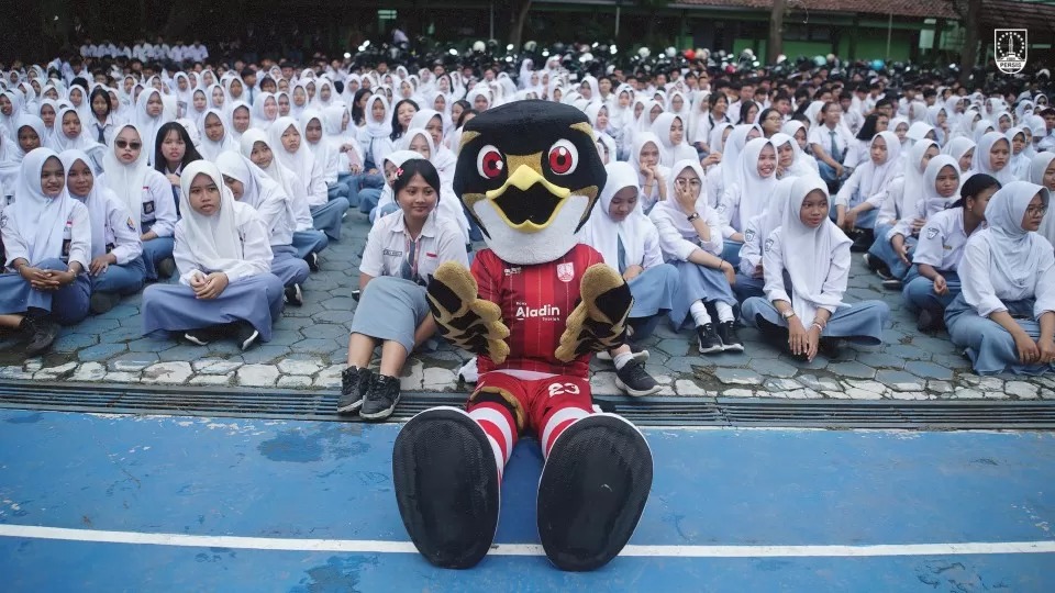 Suasana Persis Solo Goes to School SMAN Colomadu.