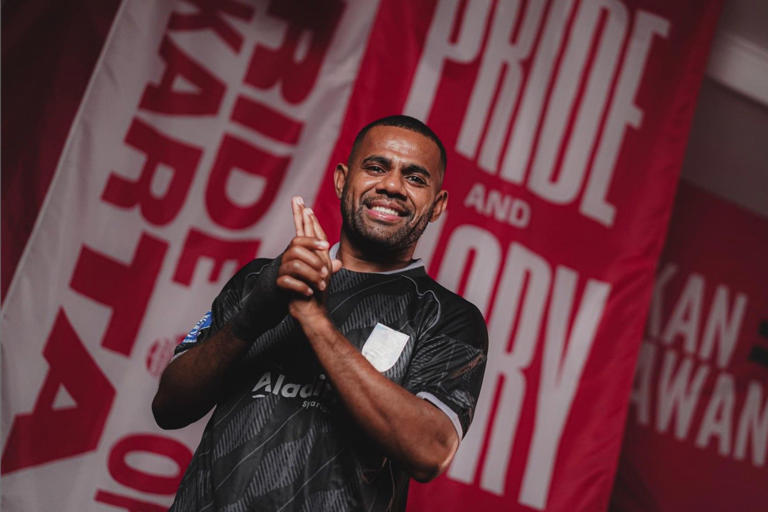 Yabes Roni pemain baru Persis Solo untuk arungi putaran kedua.