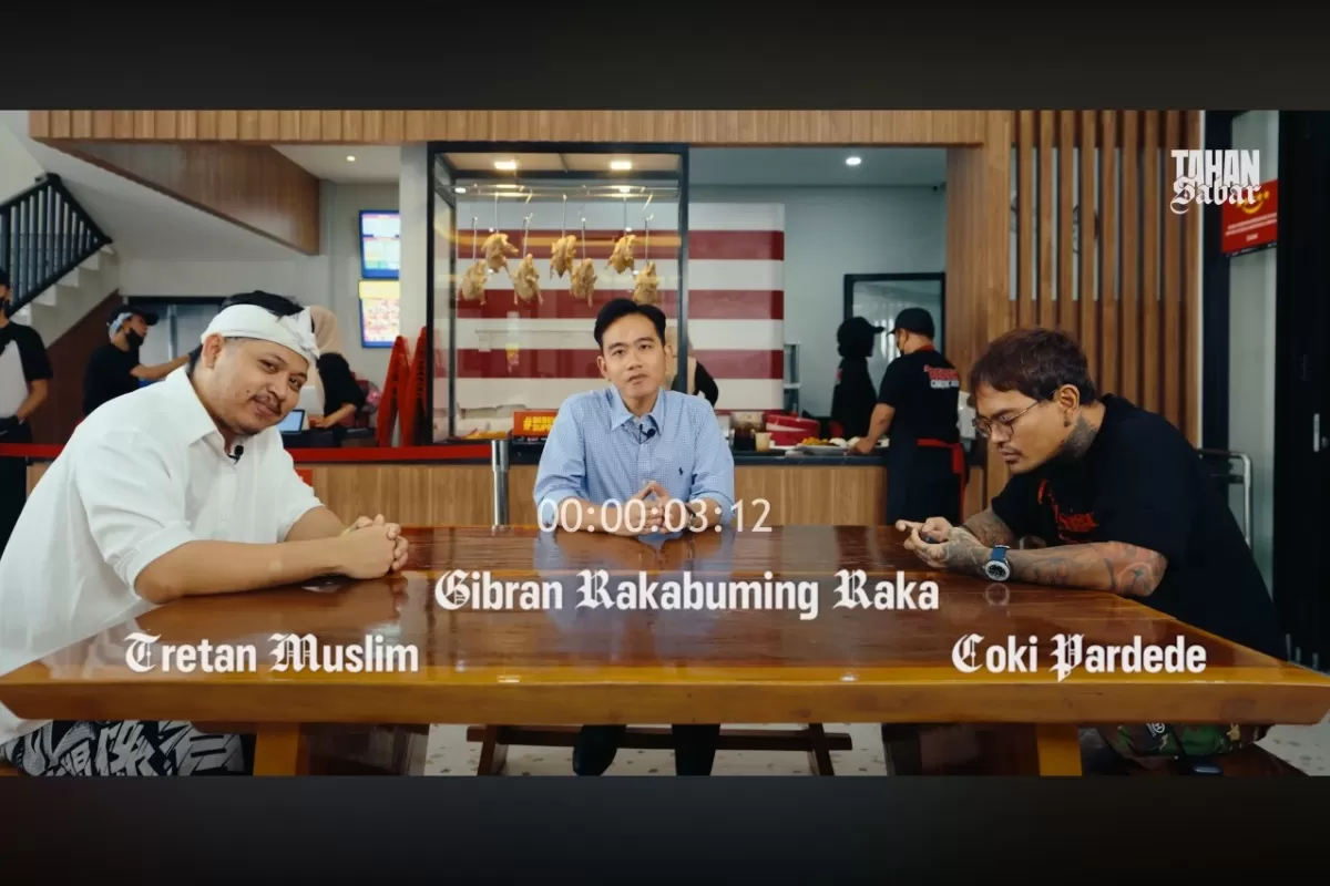 Gibran Rakabuming podcast bersama Coki dan Muslim.