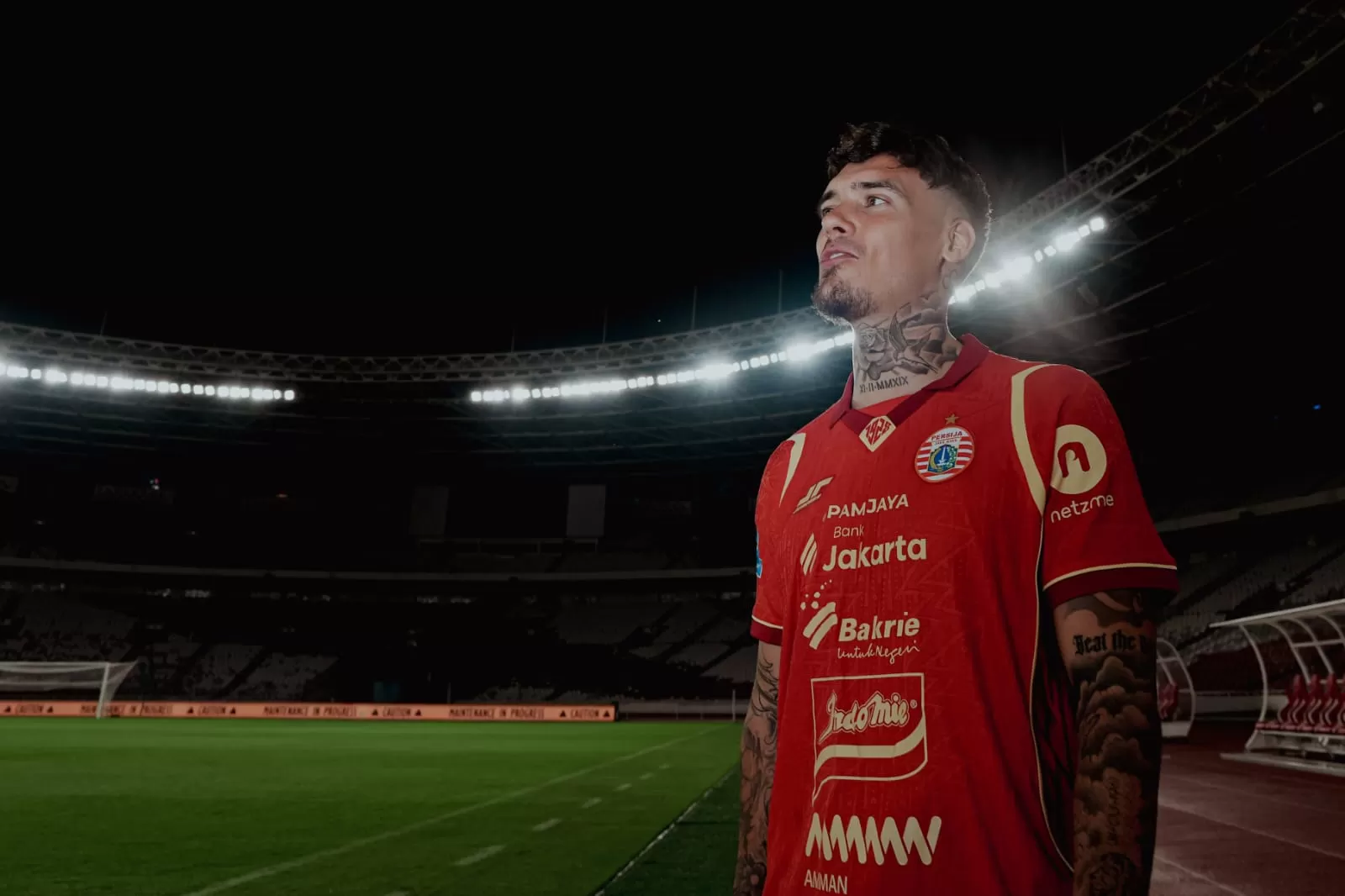Shayne Pattynama gabung Persija Jakarta.