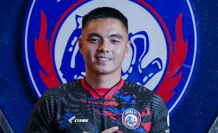 Kiper baru Arema FC Gianluca Pandeynuwu.
