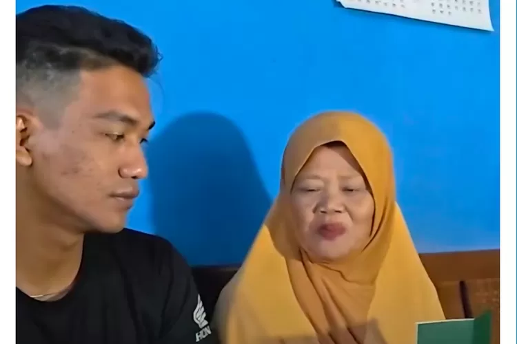 Pasangan Sisri (58) dengan Ahmad Suryatna (30).