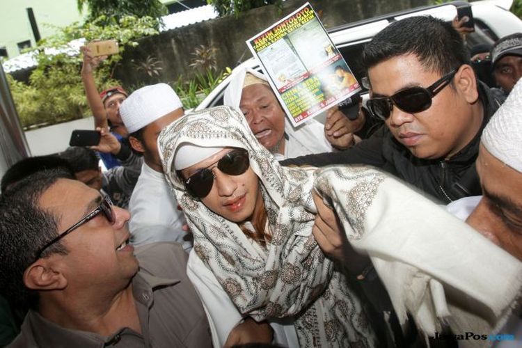Habib Bahar bin Smith jadi tersangka.
