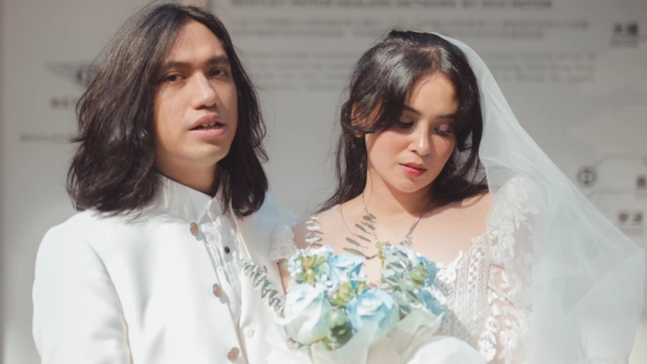 Foto pernikahan Gerald Situmorang dan Ayushita.