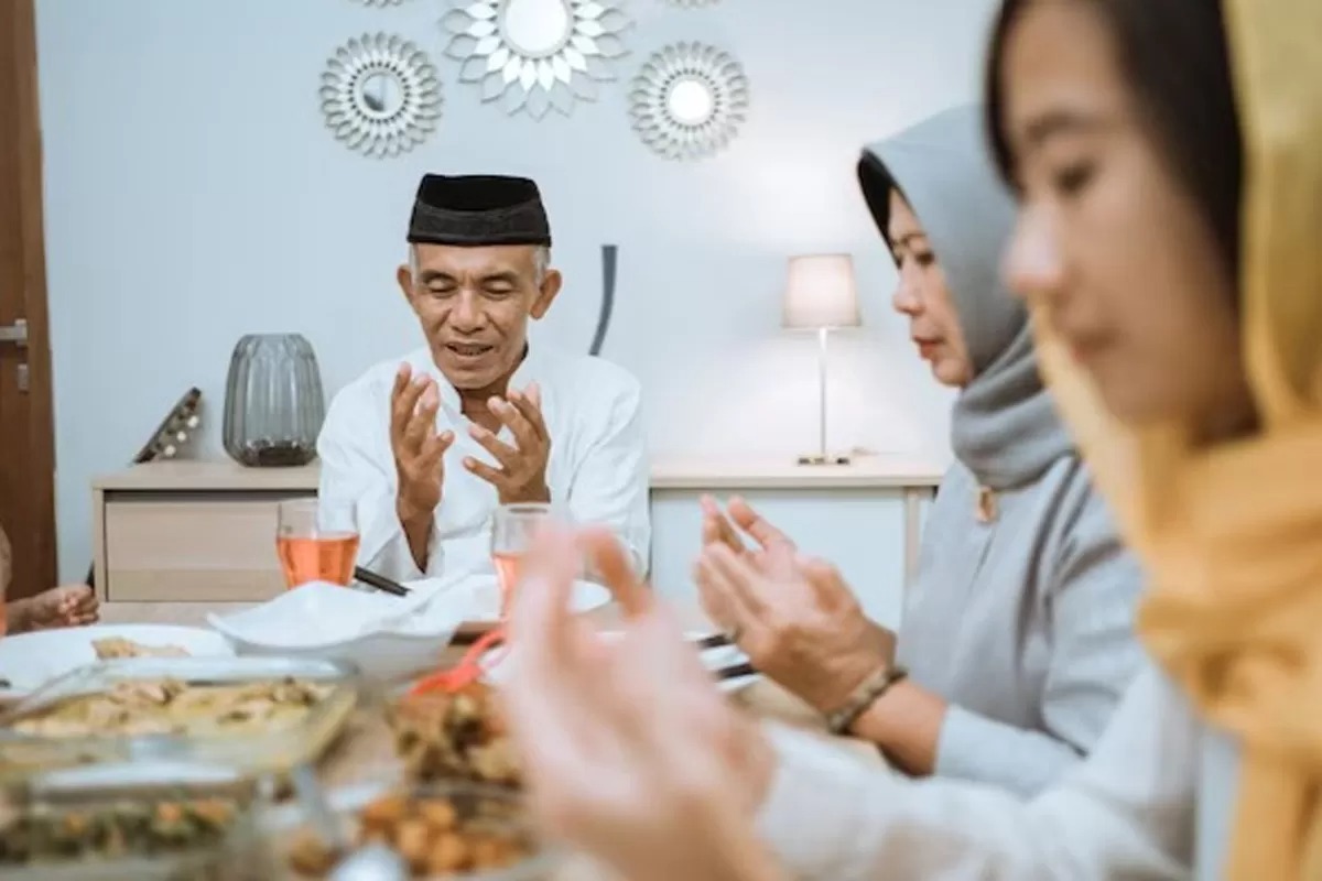 Ilustrasi Buka Puasa.