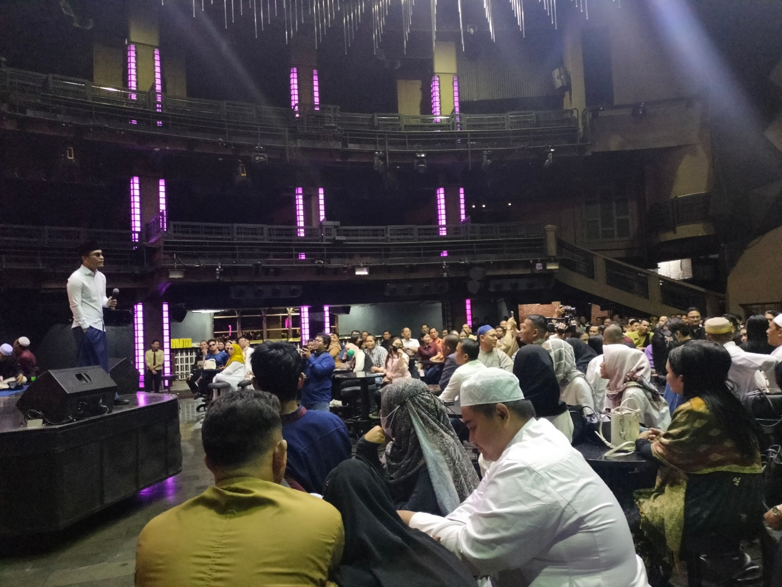 DAKWAH : Gus Miftah kembali memberikan tauziah di tempat hiburan malam di Jakarta.