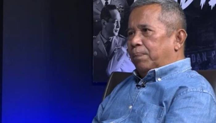 Ermanto Usman (65).