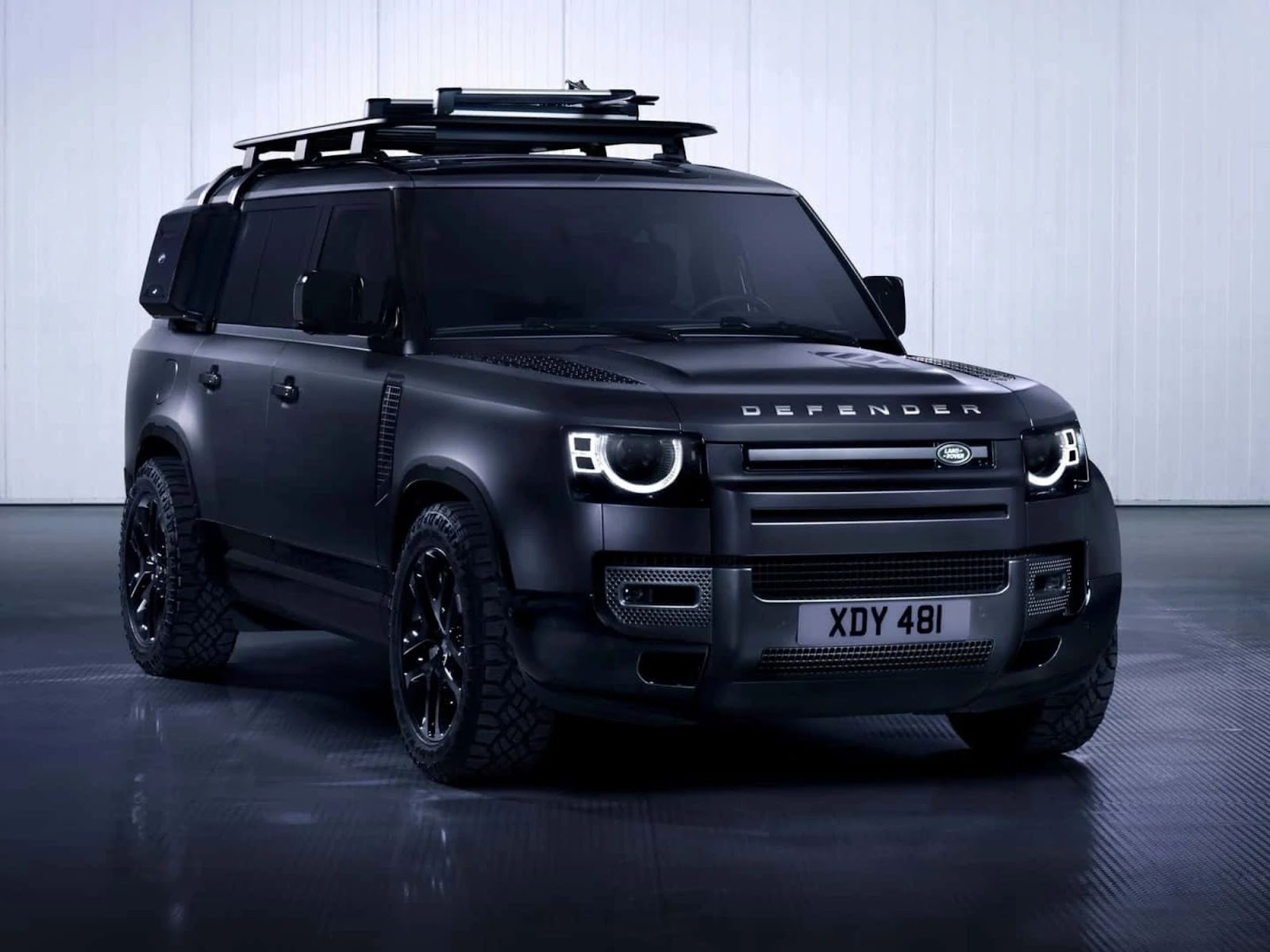 Penampakan Mobil Land Rover Defender.