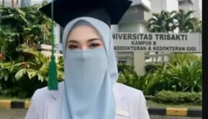 Nur Indah.