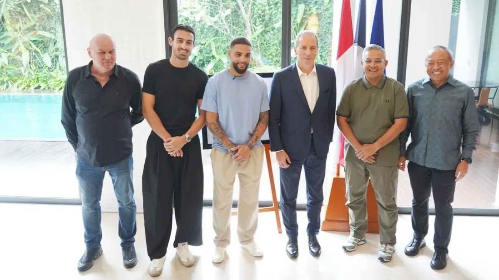 Layvin Kurzawa dan Andrew Jung menghadiri undangan Dubes Prancis untuk Indonesia, Fabien Panone. 