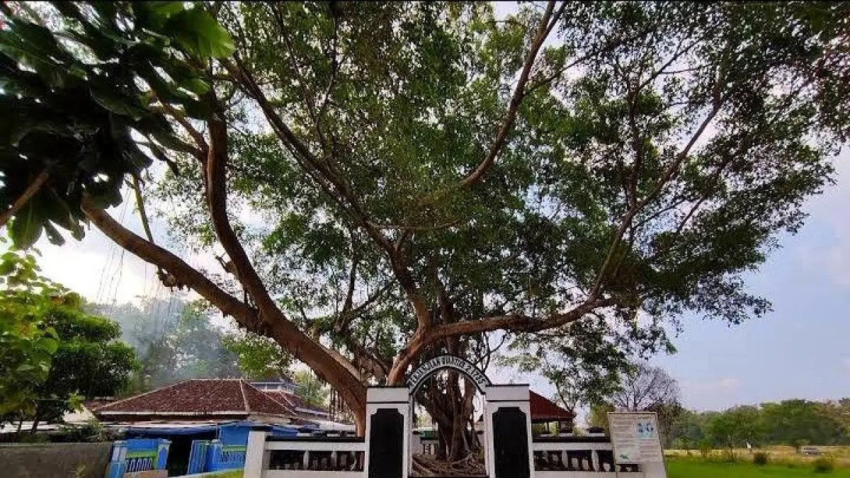 Perjanjian Giyanti pada 1755 menjadi awal berdirinya Kota Solo dan membagi Mataram menjadi Surakarta dan Yogyakarta. (PINTEREST)
