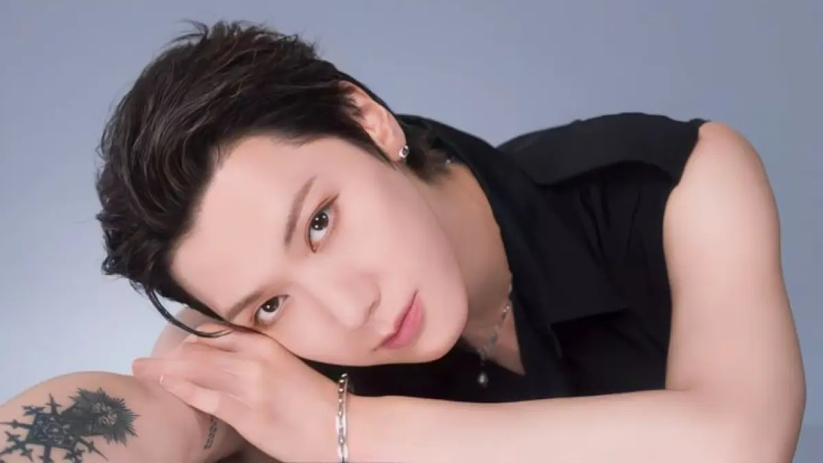 Ten resmi mengakhiri kontrak dengan SM Entertainment per 8 April 2026. (PINTEREST)