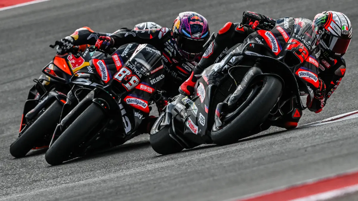 Tim Aprilia masih pimpin klasemen MotoGP 2026. (MotoGP)