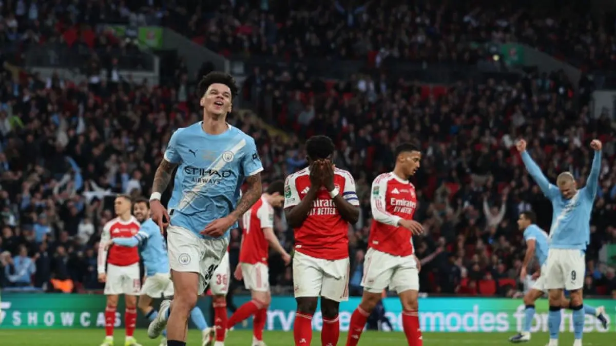 Arsenal berpeluang kembali gagal menjuarai Liga Inggris meski saat ini masih memuncaki klasemen.
© ADRIAN DENNIS/AFP
