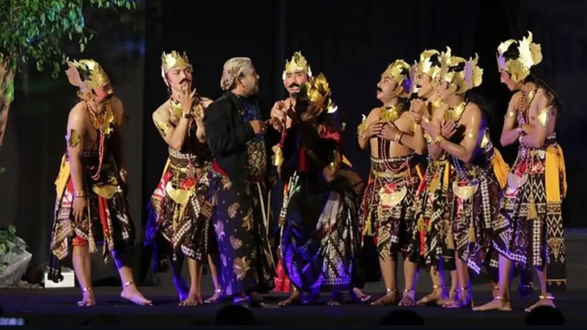 Adegan Kurawa pada Opera Bakdan Ning Solo Lakon Dewa Ruci Guru Sejati. (Instagram: @moncariswara)