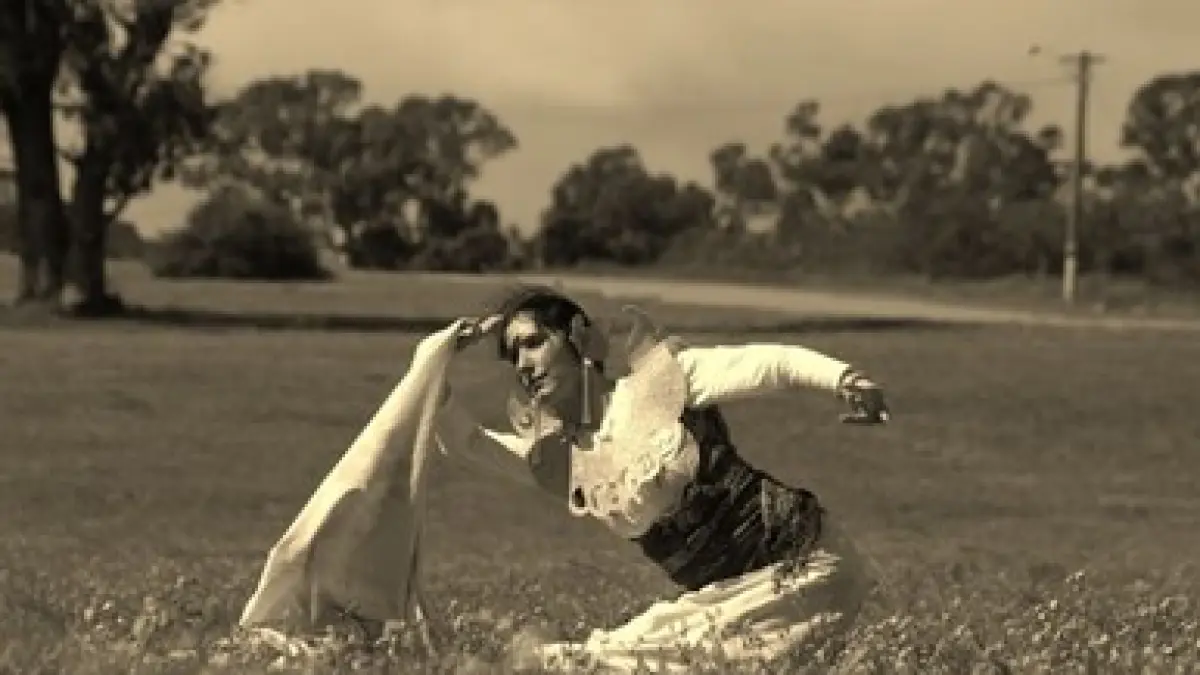 Contemporary Dance Spesific Site. (From: Pinterest/Facebook Wulandari)