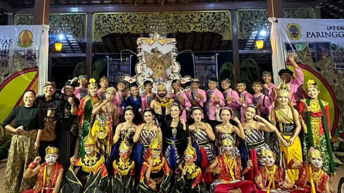 Pentas Tahunan Sanggar Seni Paringga Jati Raras. (DOK. SangPaJaR)