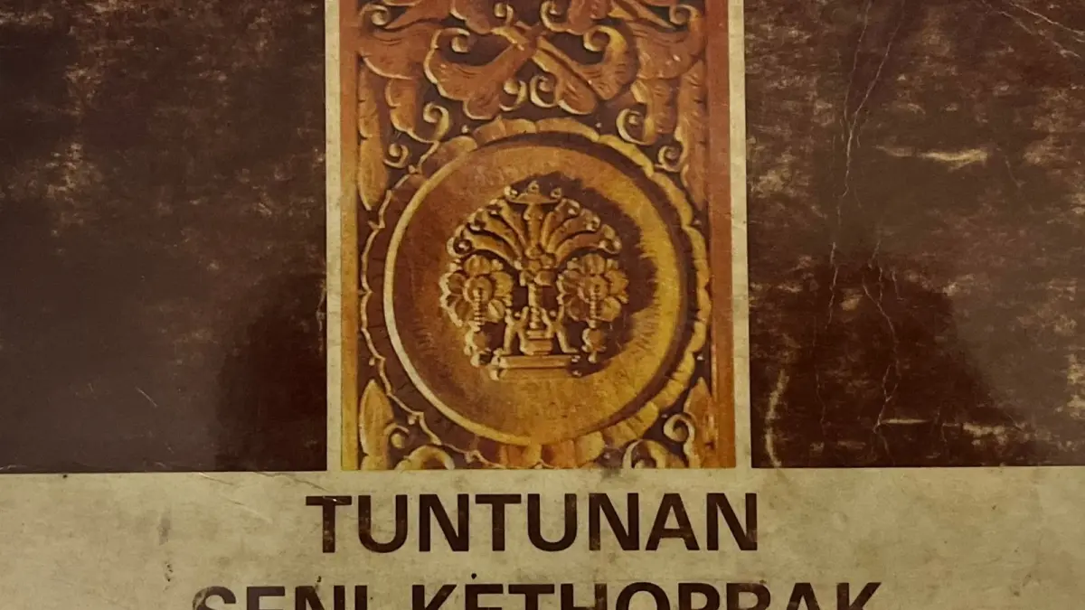 Sampul buku Tuntunan Seni Kethoprak (DOK.  Buku Tuntunan Seni Kethoprak diambil oleh Riza Hidayatulloh)