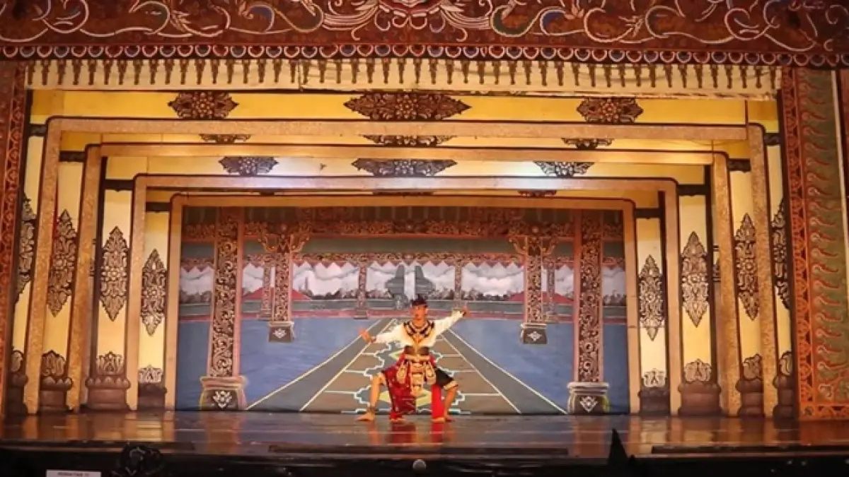 Tari Remo Putra oleh Adi Putra Cahyo Nugroho. (DOK: Youtube Adi Putra C. N.)